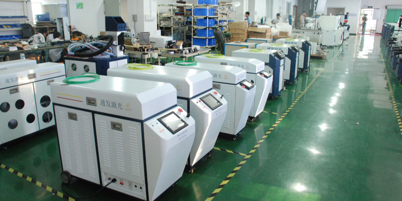 通發(fā)激光TFL-80PF<a href='http://www.jamosaic.com/product/2.htm' class='text_a'>光纖<a href='http://www.jamosaic.com' class='text_a'>激光焊接機</a></a>